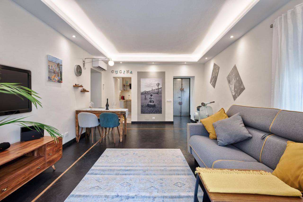 Acadamis - Garibaldi 9 Bis - Piazza Castello Apartment Turin Exterior photo