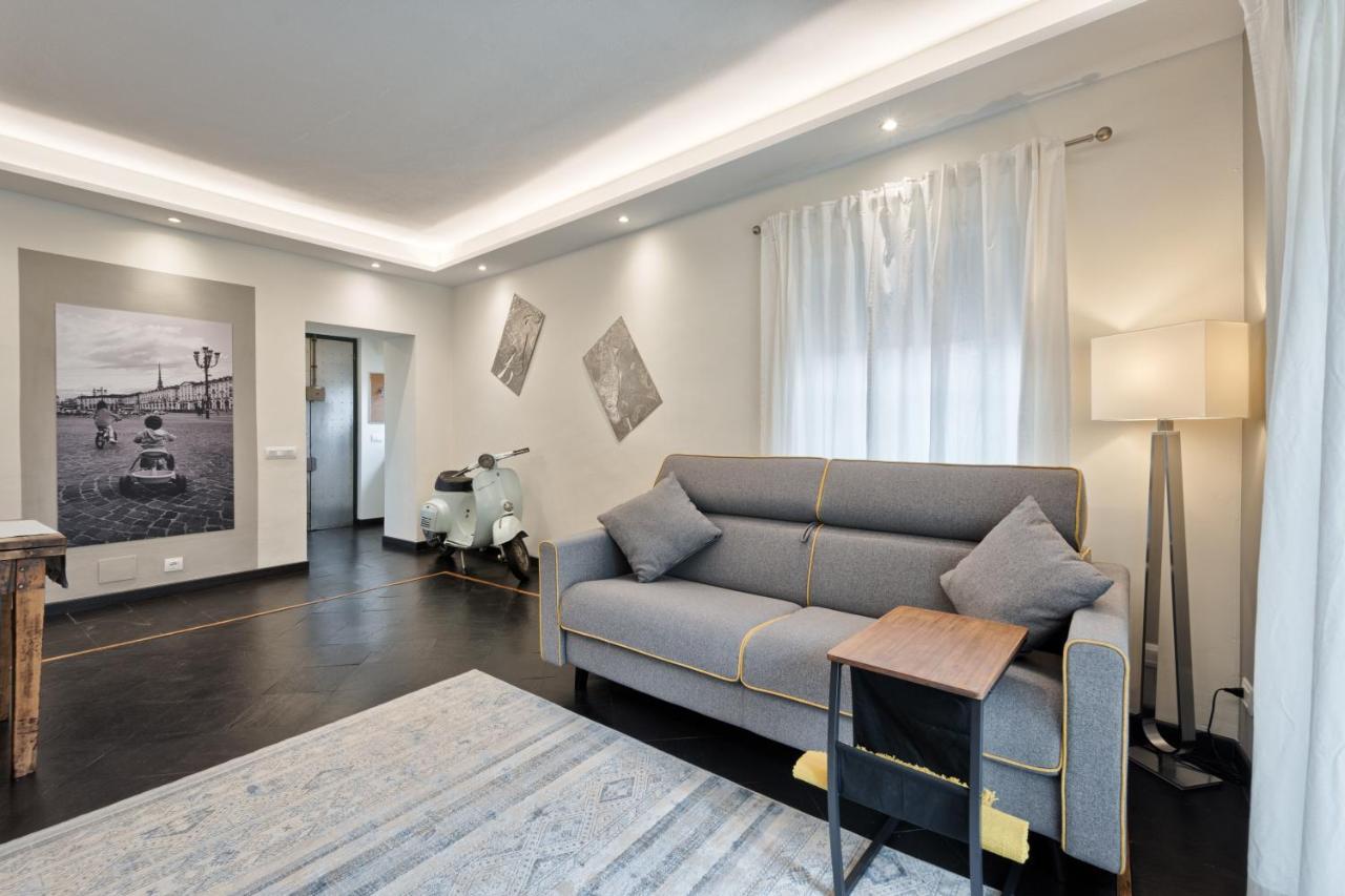Acadamis - Garibaldi 9 Bis - Piazza Castello Apartment Turin Exterior photo