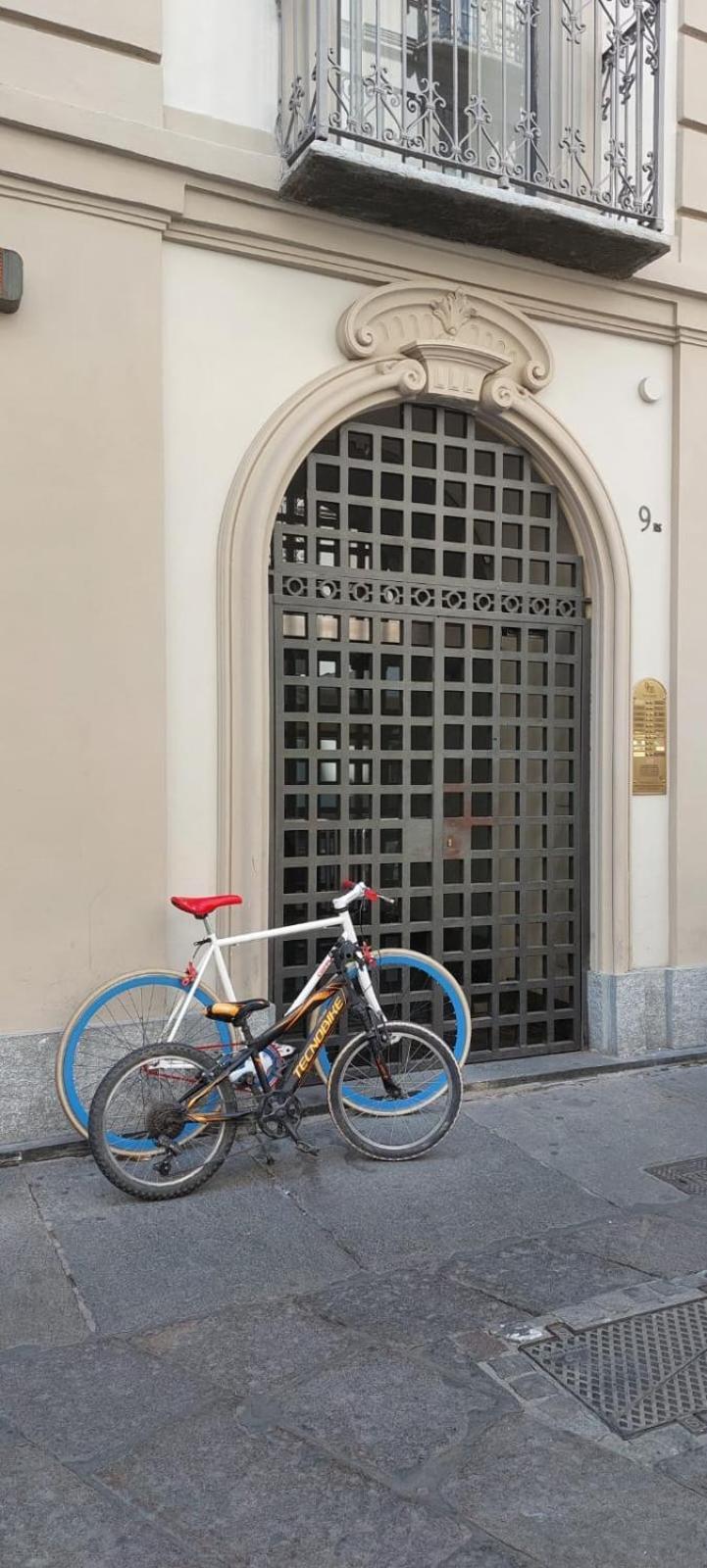 Acadamis - Garibaldi 9 Bis - Piazza Castello Apartment Turin Exterior photo